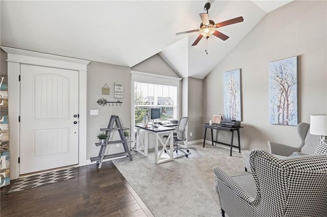 1901 Verbena Avenue, Greenwood, MO 64034