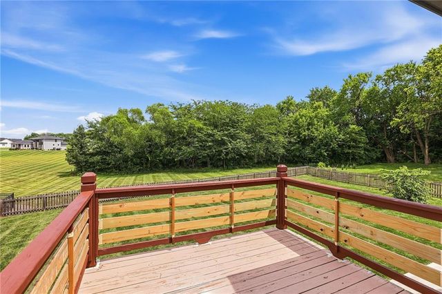 1901 Verbena Avenue, Greenwood, MO 64034