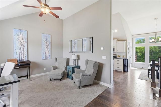 1901 Verbena Avenue, Greenwood, MO 64034