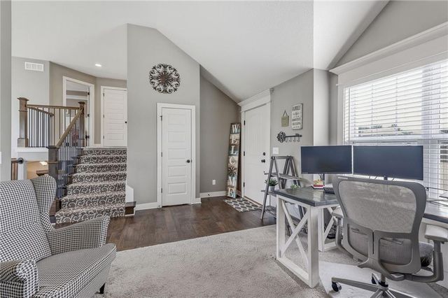 1901 Verbena Avenue, Greenwood, MO 64034