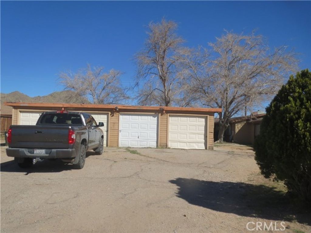 20316 Rimrock 3, Apple Valley, CA 92307