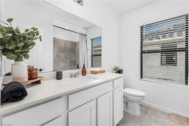 1682 Lake Jessup CIR, Cape Coral, FL 33909