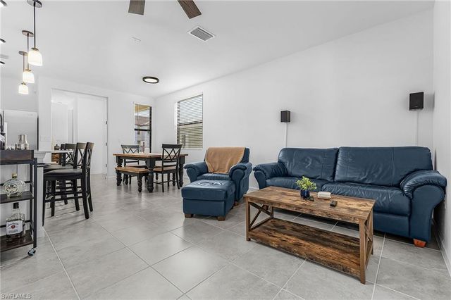 1682 Lake Jessup CIR, Cape Coral, FL 33909