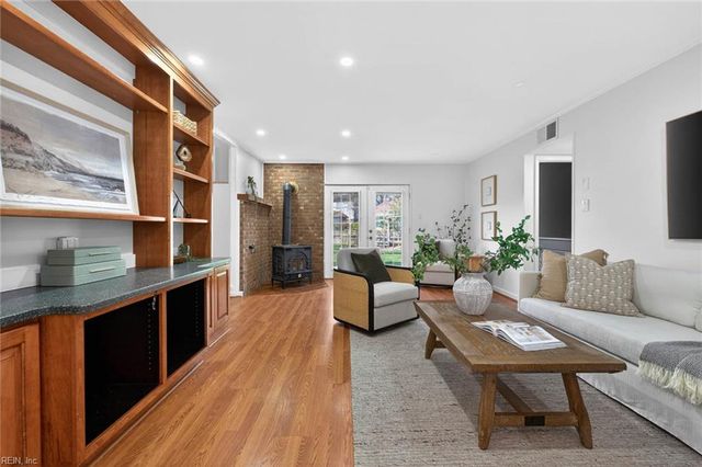 625 Cardamon CT, Virginia Beach, VA 23464