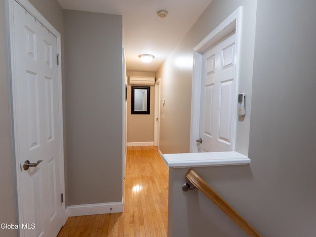 618 Stark Terrace, Milton, NY 12020