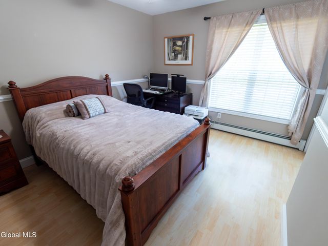 618 Stark Terrace, Milton, NY 12020