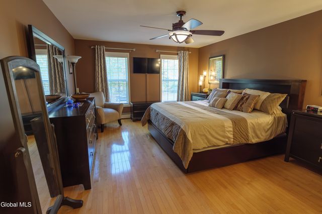 618 Stark Terrace, Milton, NY 12020