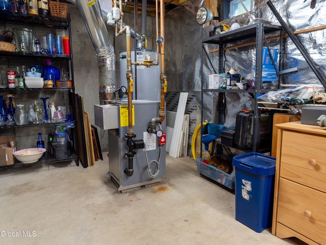 618 Stark Terrace, Milton, NY 12020