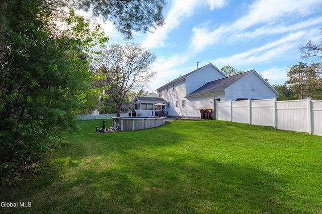 618 Stark Terrace, Milton, NY 12020