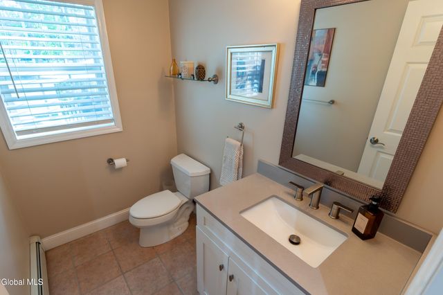 618 Stark Terrace, Milton, NY 12020