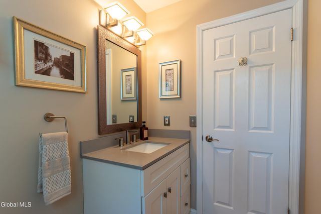 618 Stark Terrace, Milton, NY 12020