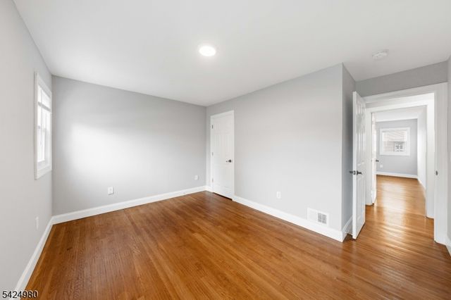 859 Dewey St, Union Twp., NJ 07083