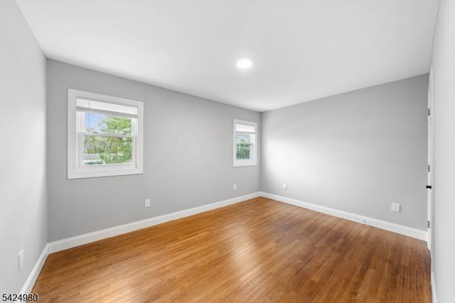 859 Dewey St, Union Twp., NJ 07083