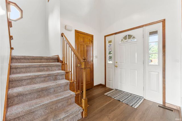 10832 Lone Eagle Way, Fort Wayne, IN 46845