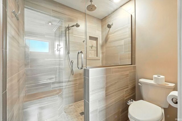 10832 Lone Eagle Way, Fort Wayne, IN 46845