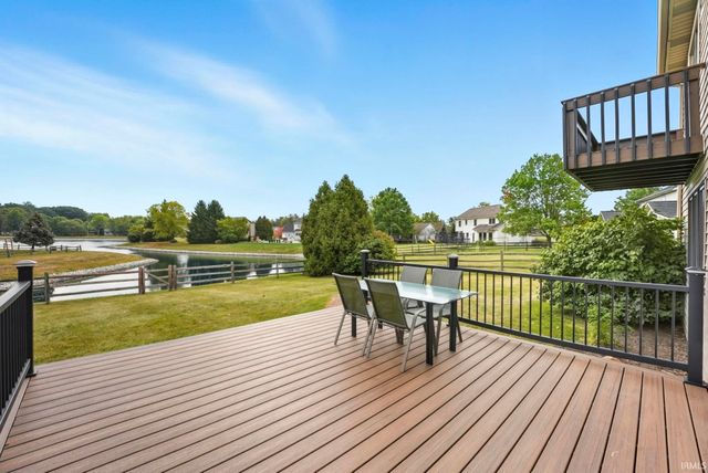 10832 Lone Eagle Way, Fort Wayne, IN 46845