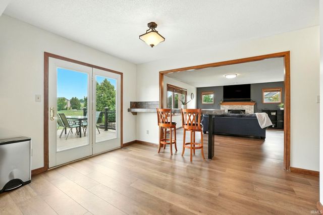 10832 Lone Eagle Way, Fort Wayne, IN 46845