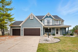 10832 Lone Eagle Way, Fort Wayne, IN 46845