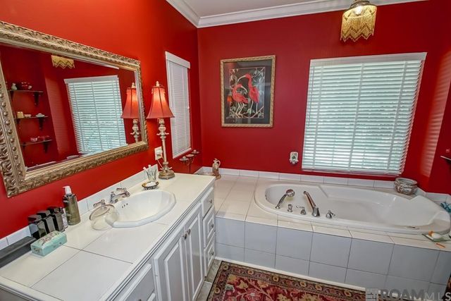 7214 C Jones Ln, Denham Springs, LA 70706