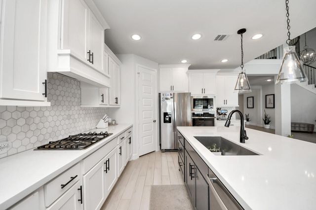 9811 Magnolia Estates Lane, Manvel, TX 77578