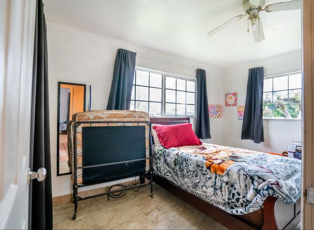 790 Rose Lane, Porterville, CA 93257