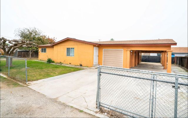 790 Rose Lane, Porterville, CA 93257