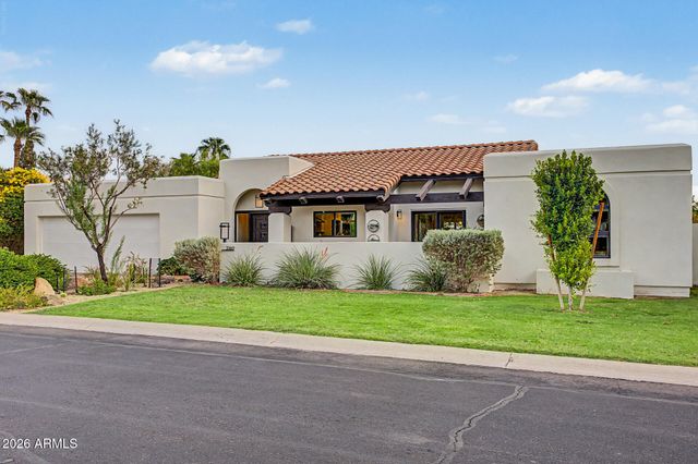 3169 E BERRIDGE Lane, Phoenix, AZ 85016