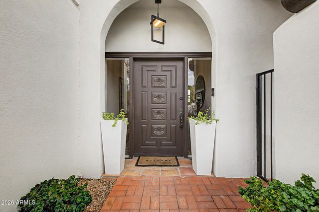 3169 E BERRIDGE Lane, Phoenix, AZ 85016