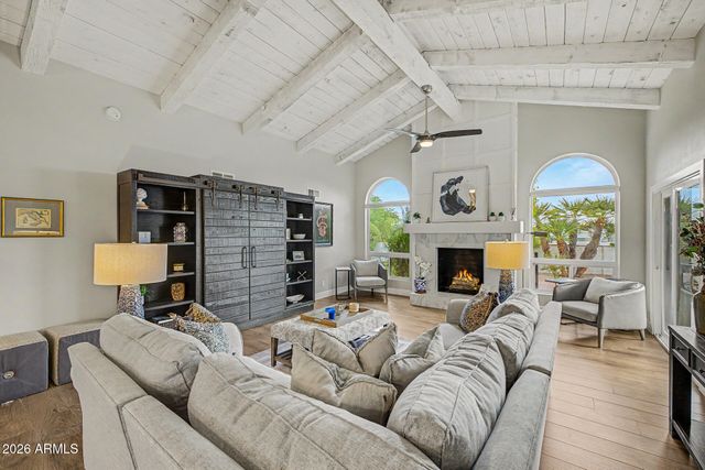3169 E BERRIDGE Lane, Phoenix, AZ 85016