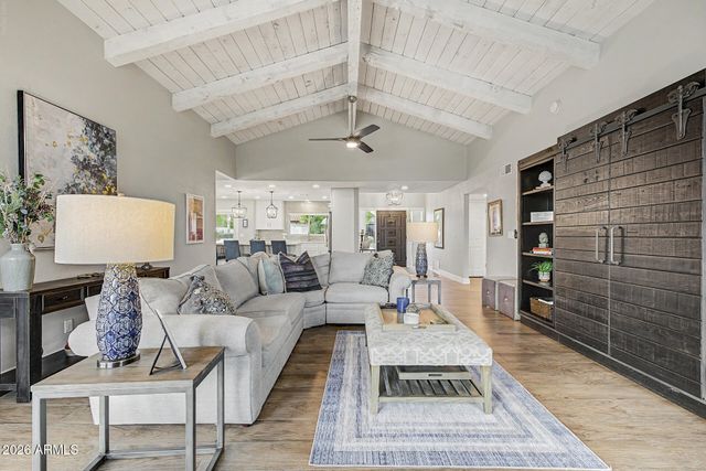 3169 E BERRIDGE Lane, Phoenix, AZ 85016