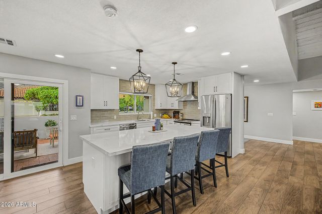 3169 E BERRIDGE Lane, Phoenix, AZ 85016