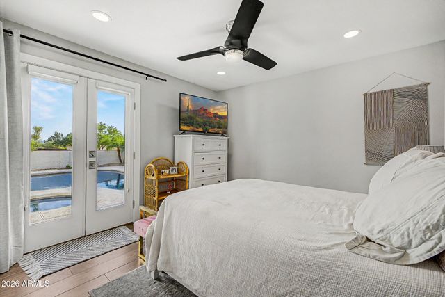 3169 E BERRIDGE Lane, Phoenix, AZ 85016