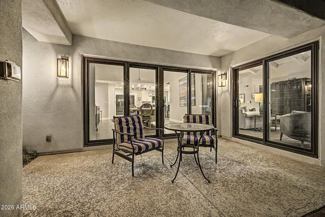 3169 E BERRIDGE Lane, Phoenix, AZ 85016