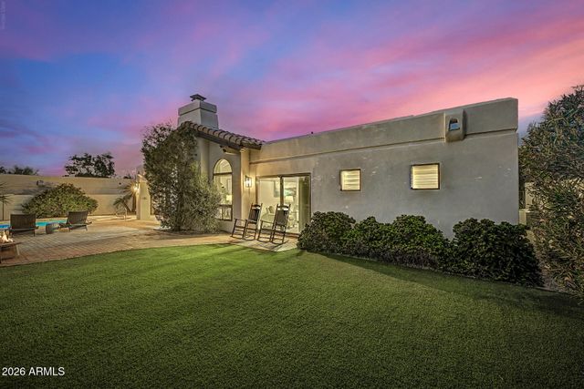 3169 E BERRIDGE Lane, Phoenix, AZ 85016