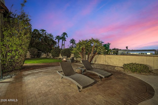 3169 E BERRIDGE Lane, Phoenix, AZ 85016