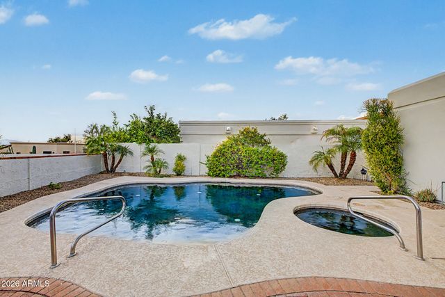 3169 E BERRIDGE Lane, Phoenix, AZ 85016