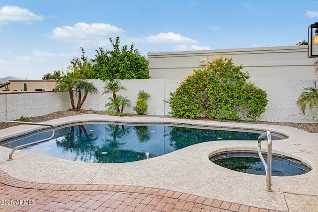 3169 E BERRIDGE Lane, Phoenix, AZ 85016