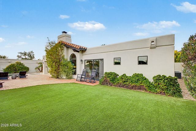 3169 E BERRIDGE Lane, Phoenix, AZ 85016