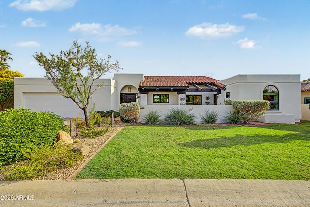 3169 E BERRIDGE Lane, Phoenix, AZ 85016