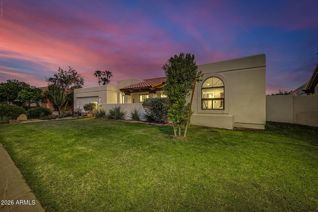 3169 E BERRIDGE Lane, Phoenix, AZ 85016 — photo 2