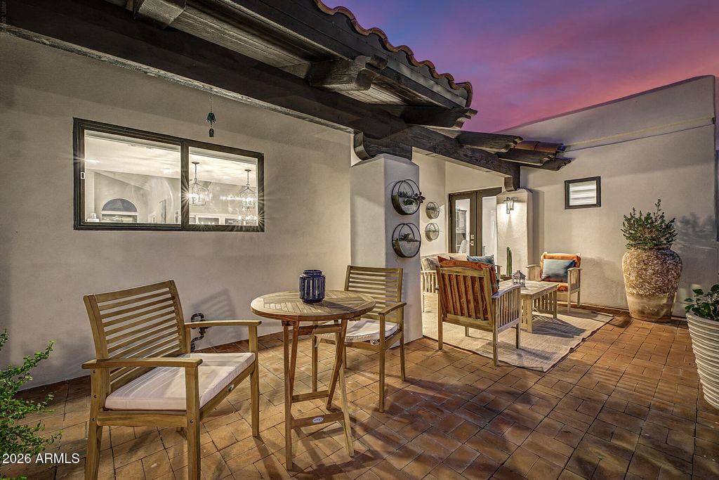 3169 E BERRIDGE Lane, Phoenix, AZ 85016 — photo 4