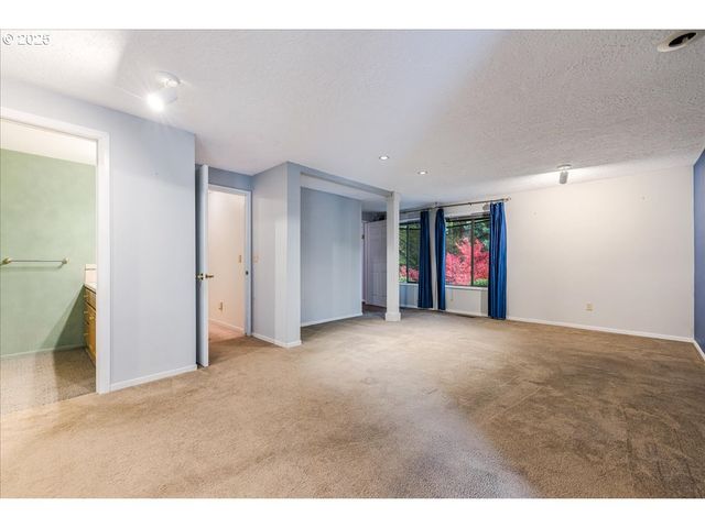 16700 ARNEY Rd, Woodburn, OR 97071