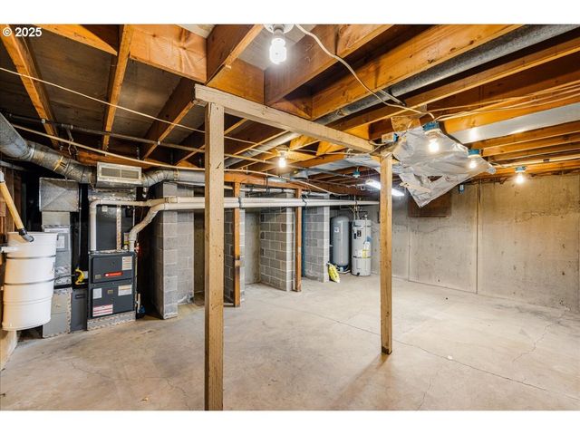 16700 ARNEY Rd, Woodburn, OR 97071