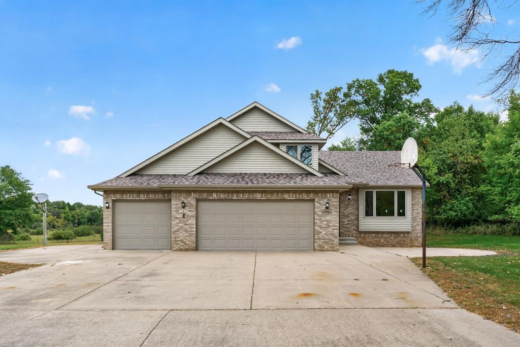 20964 Beaver Dam Court NE, East Bethel, MN 55011 — photo 3
