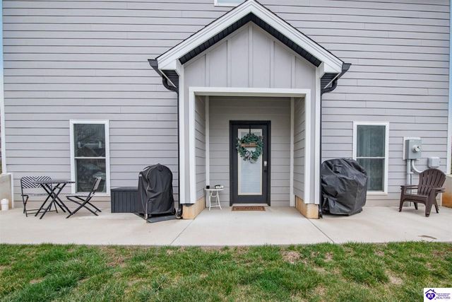 108 Summit Creek Drive, Elizabethtown, KY 42701