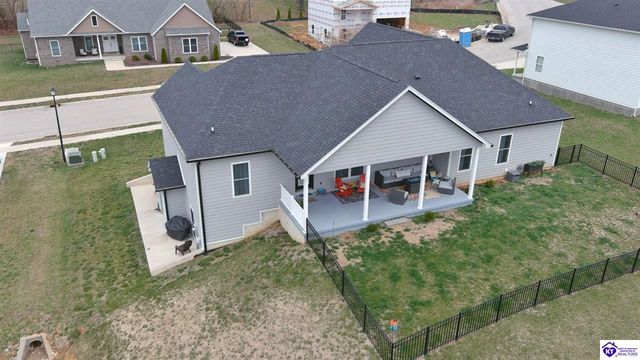 108 Summit Creek Drive, Elizabethtown, KY 42701