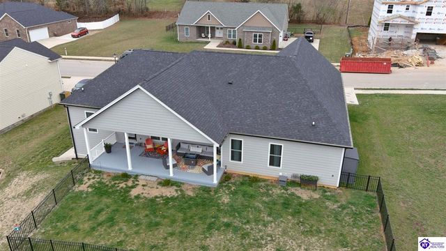 108 Summit Creek Drive, Elizabethtown, KY 42701
