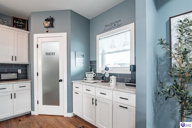 108 Summit Creek Drive, Elizabethtown, KY 42701
