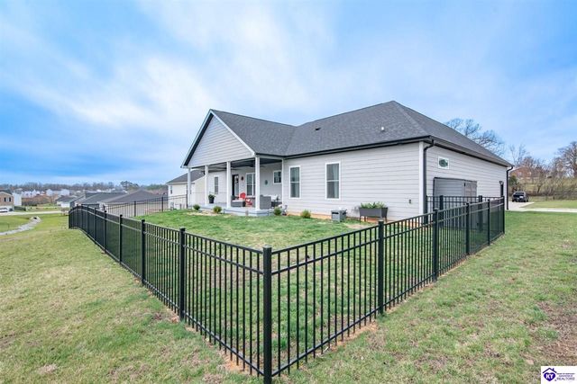 108 Summit Creek Drive, Elizabethtown, KY 42701