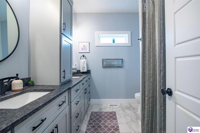 108 Summit Creek Drive, Elizabethtown, KY 42701
